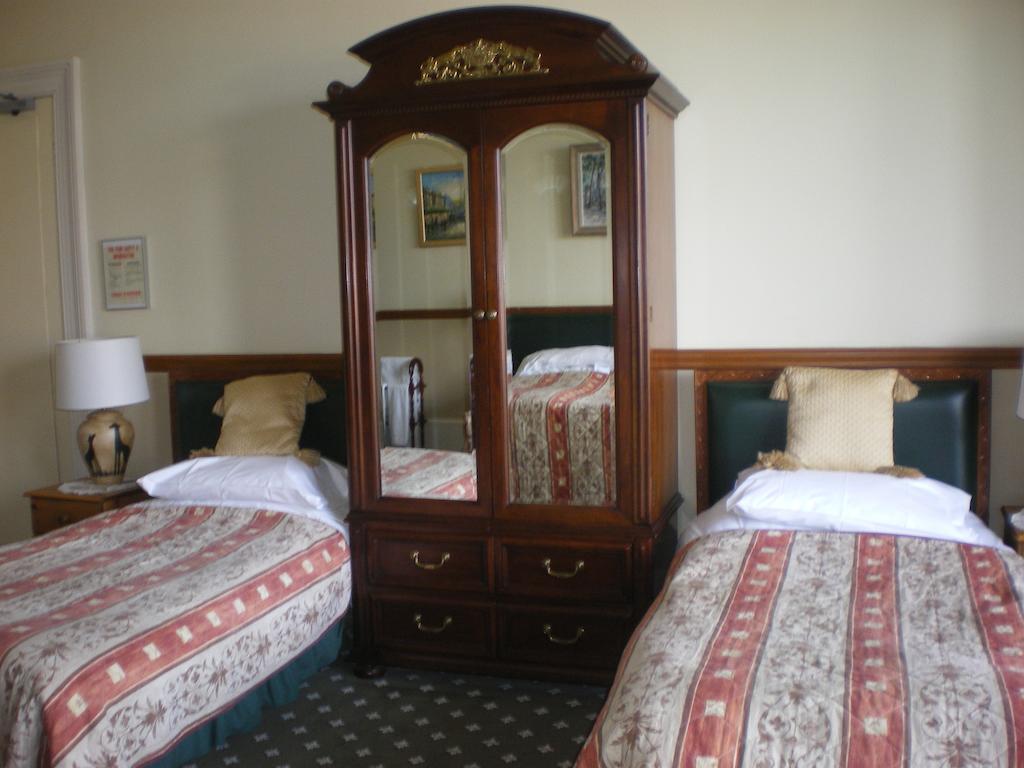 אייר Langley Bank Guest House מראה חיצוני תמונה