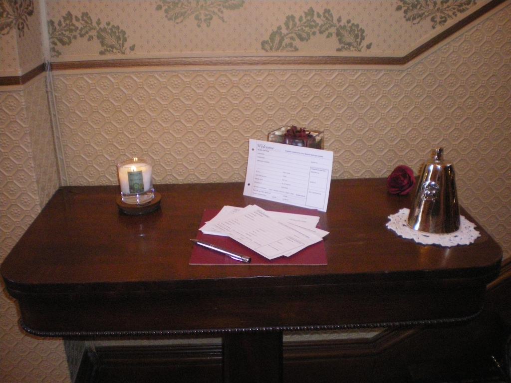 אייר Langley Bank Guest House מראה חיצוני תמונה